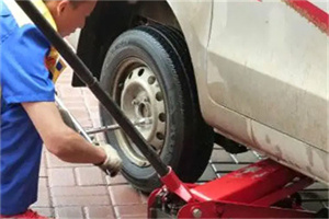 杂多附近拖车24小时服务热线电话